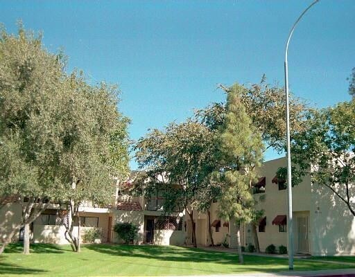 Foto del edificio - 715 S Ext Rd