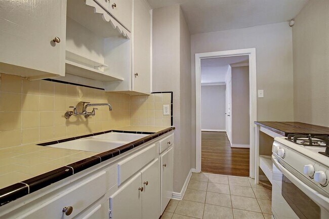 Foto del edificio - 2316 Hazard St