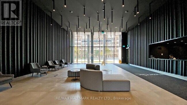 Photo du bâtiment - 500 Wilson Ave