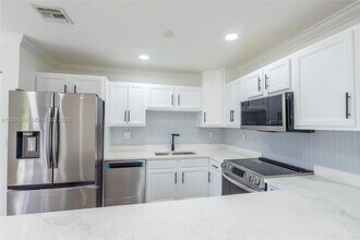 Building Photo - 30 NW 159th St