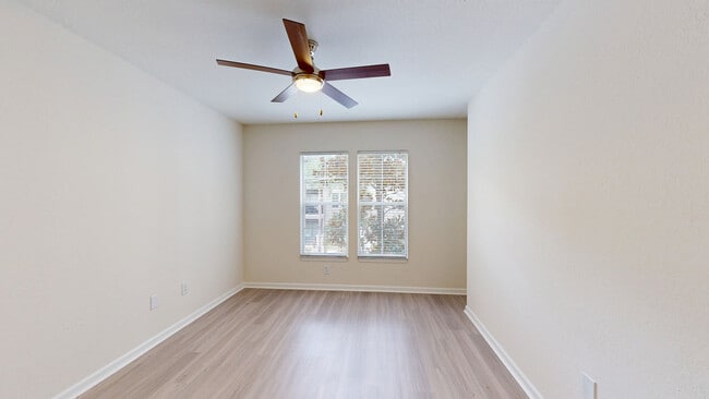 Interior Photo - The Vintage Lofts at West End