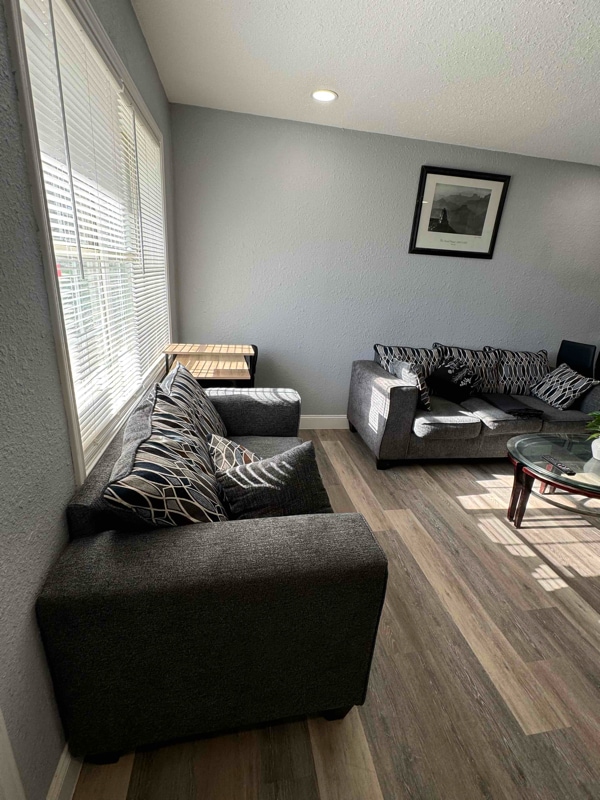 Building Photo - 706 Ohio St