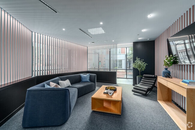 Resident Lounge - Humble Park Place