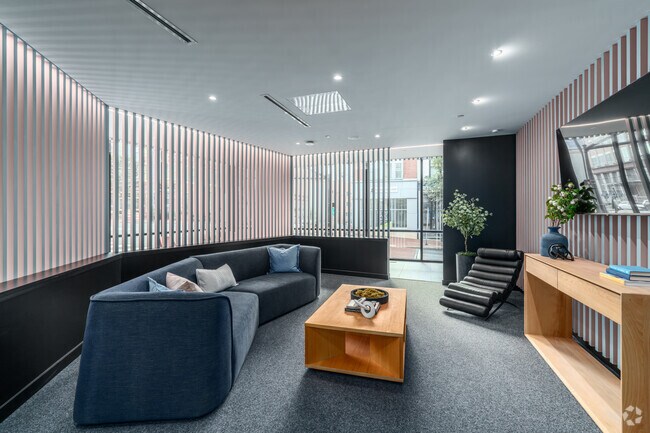 Salón para residentes - Humble Park Place
