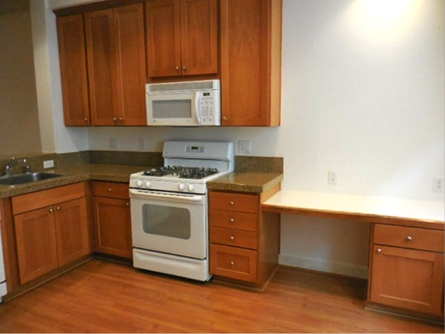 Foto del edificio - 153 Laurel Grove Ln