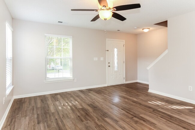 Building Photo - 5922 Laurenfield Dr
