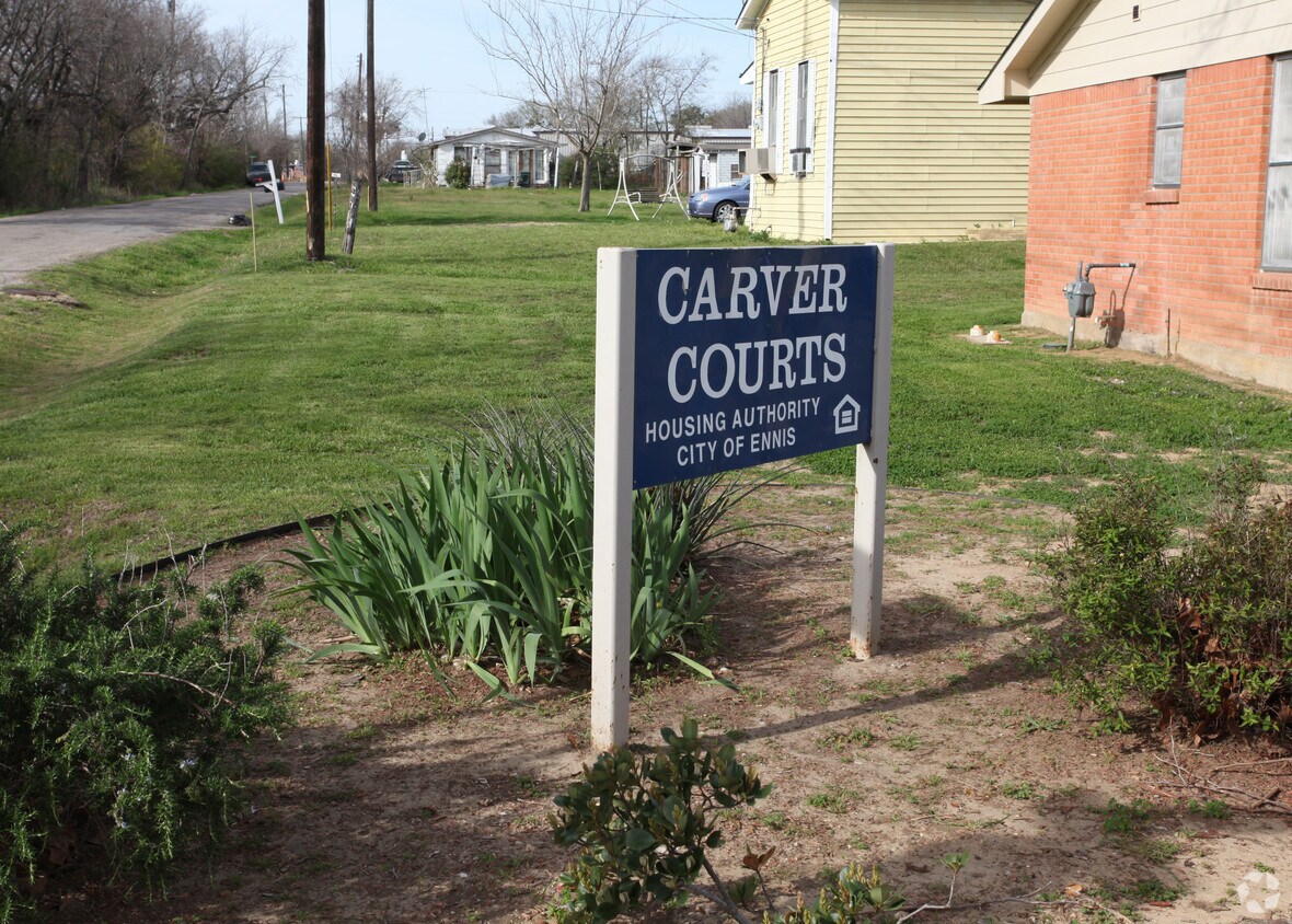 Building Photo - Carver Courts