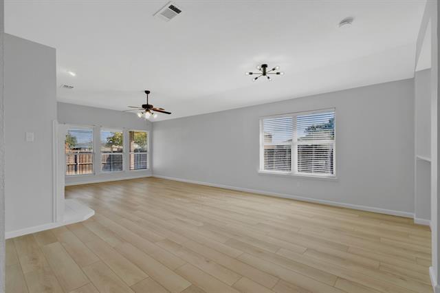 Foto del edificio - 4172 Freedom Ln