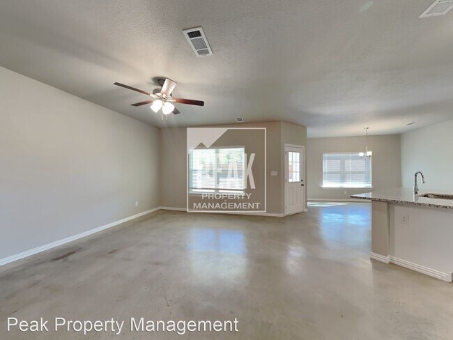 Building Photo - 3 br, 2.5 bath House - 700 Porcupine Rd.