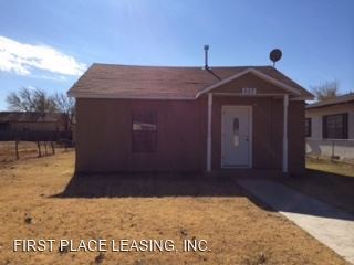 Primary Photo - 2 br, 1 bath House - 607 W. 17th St.
