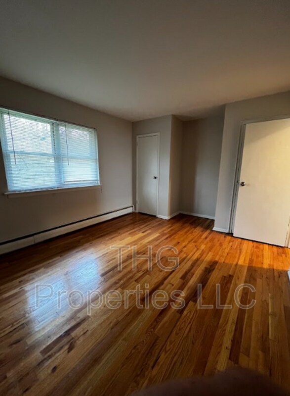 2755 Green St Unit 27B, Westwood, NJ 07675 Condo for Rent in