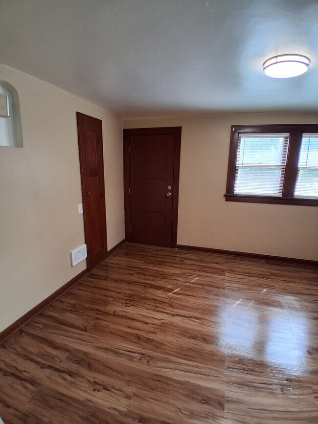 Foto del edificio - 2813 W Bobolink Ave