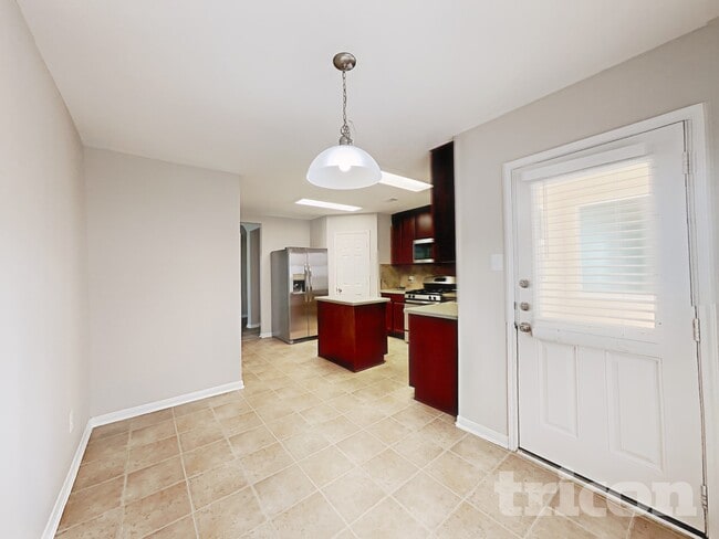 Building Photo - 11515 Baldwin Spruce Trail