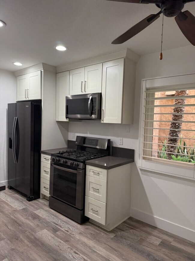 Building Photo - 6600 Warner Ave