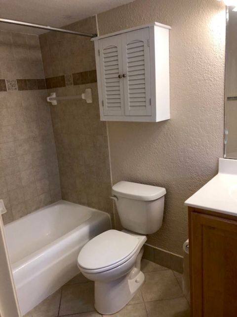 Golfview Condos 2 Bedroom 2 bath unit - House for Rent in Gulfport, FL ...