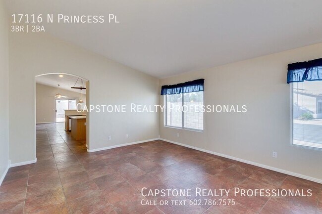 Foto del edificio - 3 Bedroom 2 Bathroom Home In Surprise!
