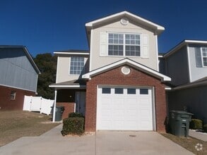 Building Photo - 125 Winthrope Ln