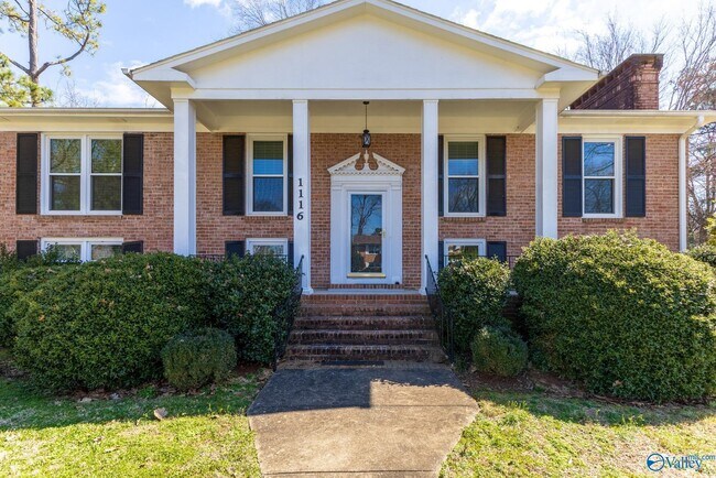 Foto del edificio - 1116 Tyler Rd NW