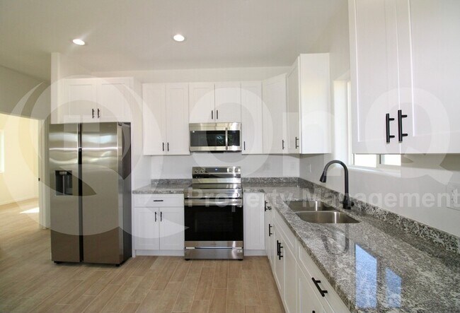 Building Photo - 48 W James L Sullivan St