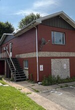 Building Photo - 100 Woodland Rd