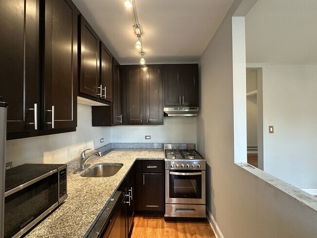 Foto del edificio - 4742 N Hermitage Ave