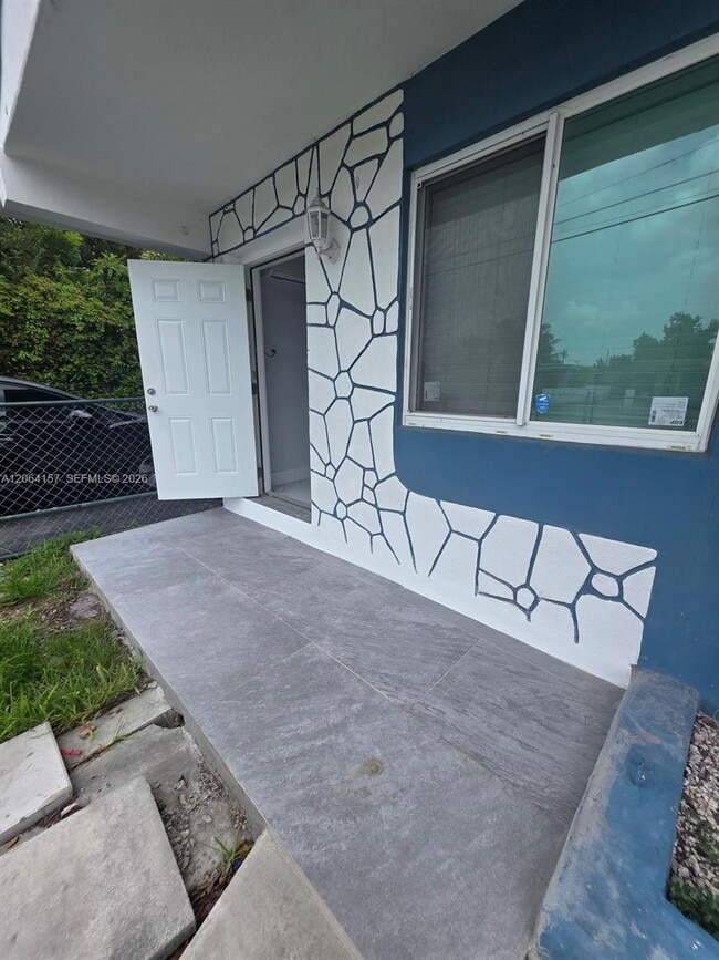 Building Photo - 3177 NW 29th St
