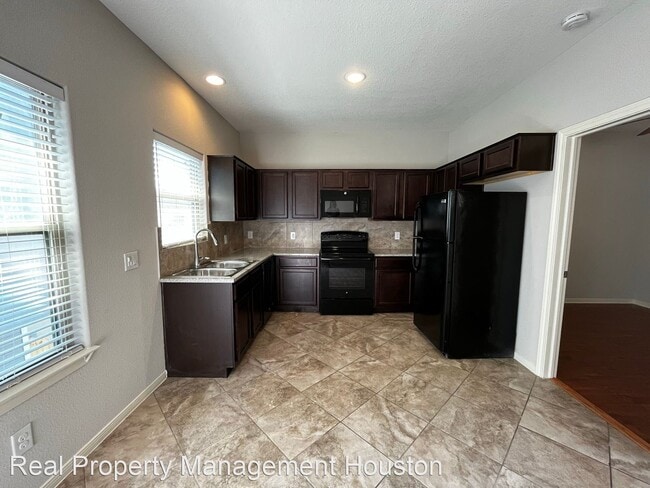 Building Photo - 1 br, 1 bath House - 7913 Dyer Street #A