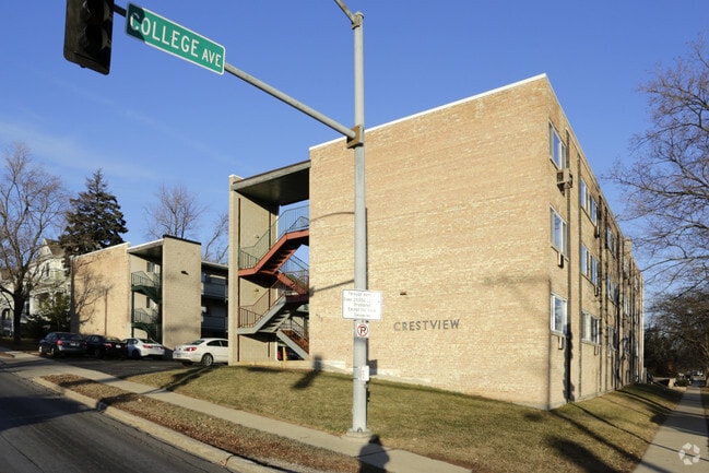 Building Photo - Crestview