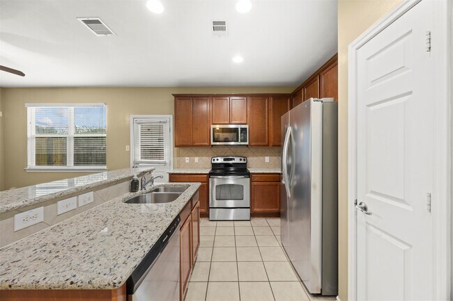 Foto del edificio - 2765 Maybrook Hollow Ln