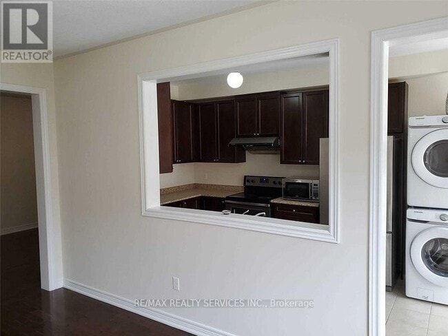 Photo du bâtiment - 16 Swancreek Ct