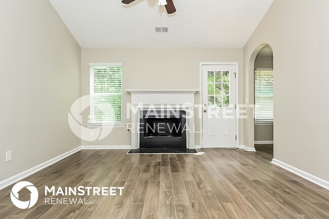 Building Photo - 350 Summer Hill Cir