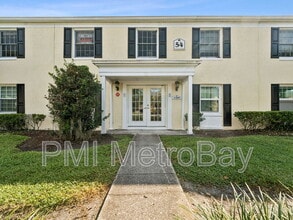 Building Photo - 13693 Orange Sunset Dr