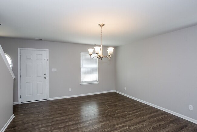 Building Photo - 1148 Aprilia Ln