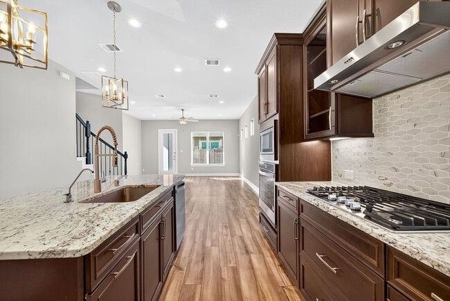 Building Photo - 4209 Colony Pines Ln