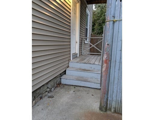 Primary Photo - 397 Lincoln Ave