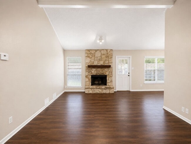 Building Photo - Charming 3/2 in NEISD with Stone Fireplace, Mature Trees & Spacious Backyard!  Conveniently locat...