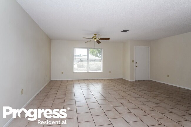 Building Photo - 4243 Lanai Dr