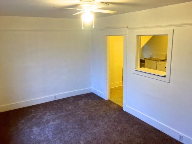 Foto del edificio - 505 SE Lyon St