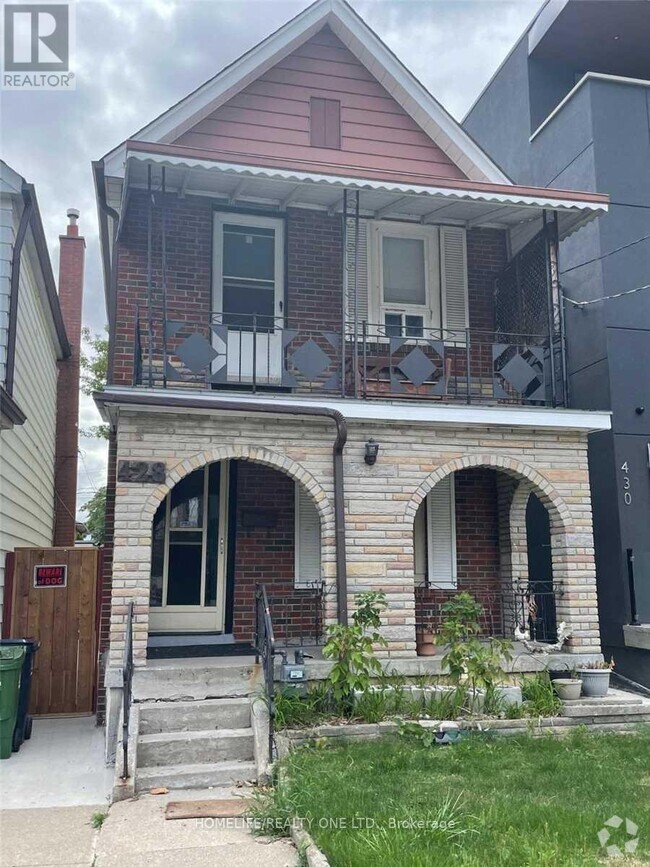 Building Photo - 428 Westmoreland Ave N