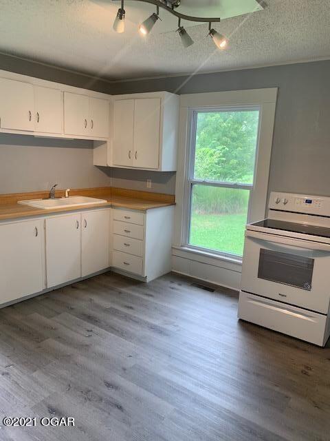 Foto principal - 423 Freeman Rd