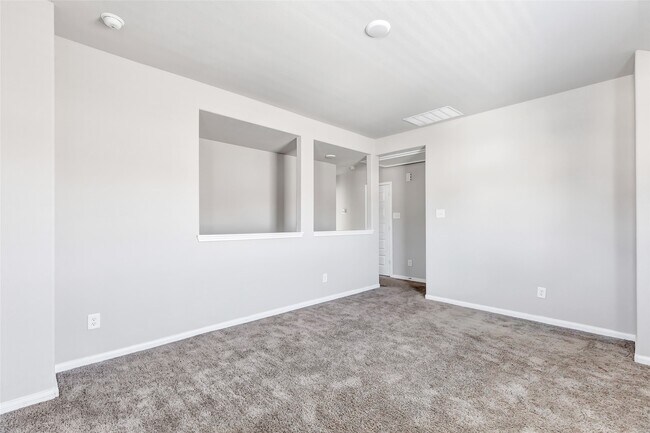 Foto del edificio - 2394 Tavo Trails Dr