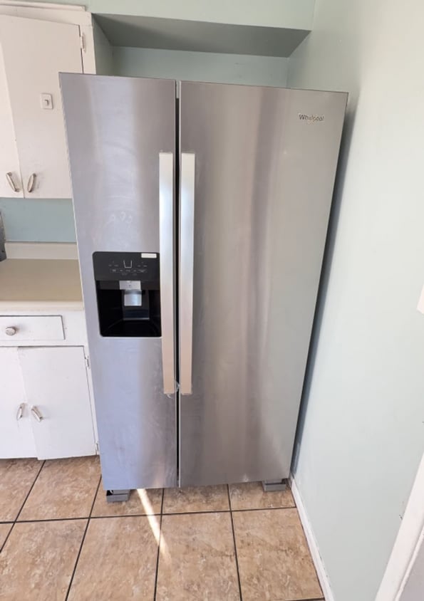 Building Photo - 2 Bed/ 1 Bath Duplex