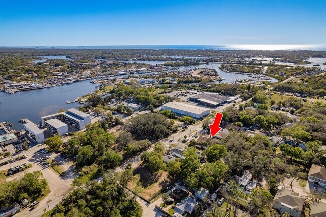 Building Photo - Beautifully Maintained 2-Bedroom, 2-Bath V...