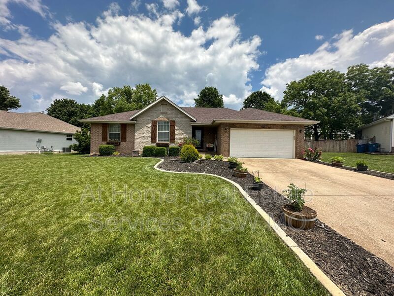 2712 N Shady Cove, Ozark, MO 65721 House Rental in Ozark, MO