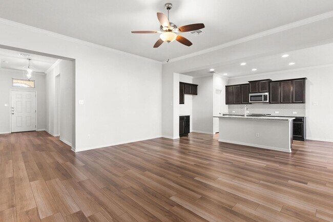 Foto del edificio - 10202 Eaglefire Dr