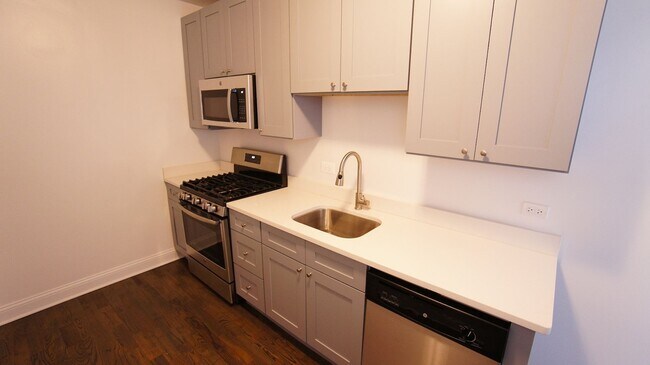 Foto del edificio - 3535 W North Ave