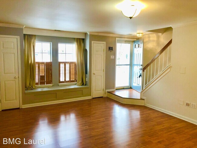 Foto del edificio - 2 br, 2.5 bath House - 4830 Dorsey Hall Dr...