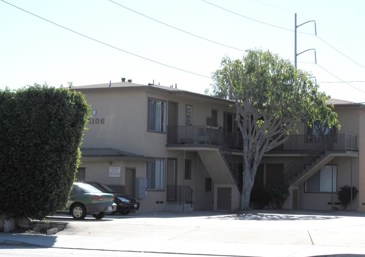 Building Photo - 5106-5110 W El Segundo Blvd