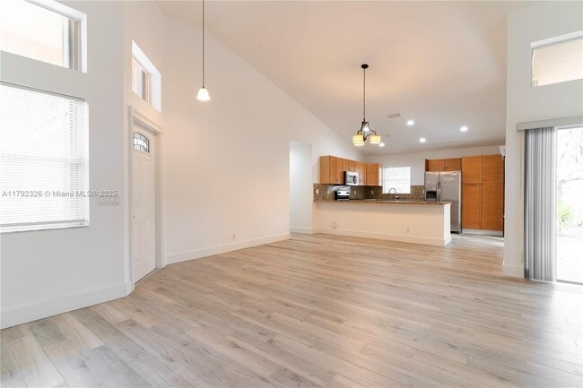 Foto del edificio - 719 Stanton Dr