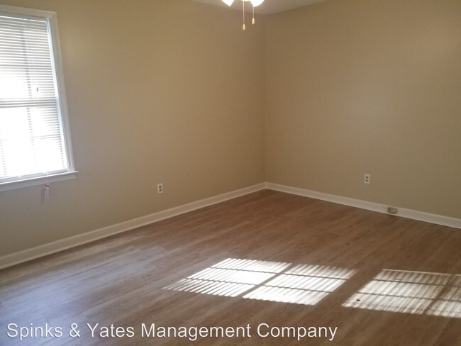 Building Photo - 3 br, 1 bath House - 563 Tin Bridge Rd